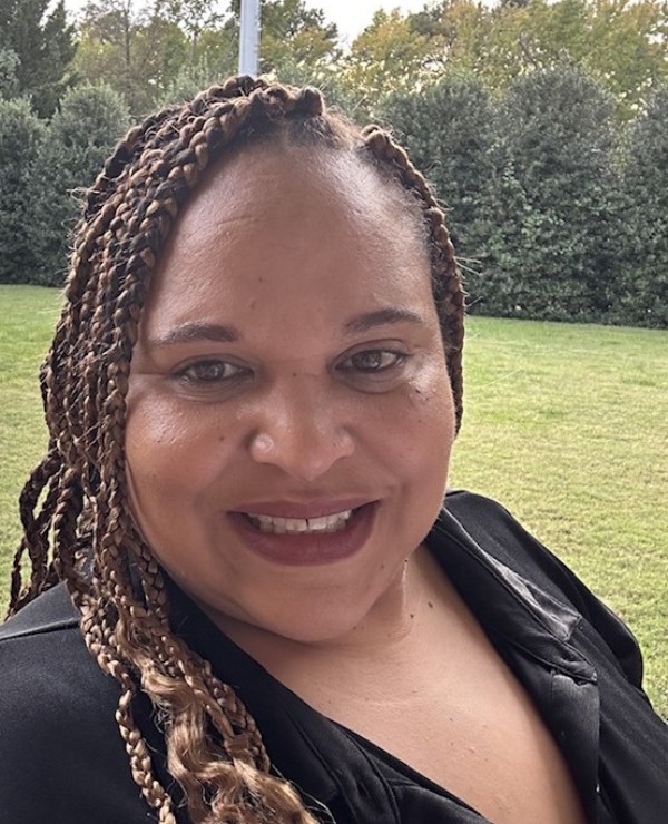  Latoya Deadwyler, Secretary Image